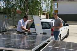 Мобільна сонячна станція може працювати при мінімальному сонячному випромінюванні