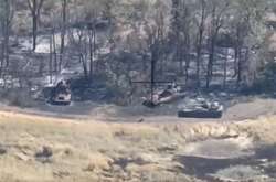 Десантники знищили ворожі гаубиці «Акація» (відео)