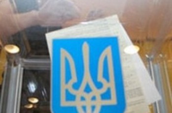 Выборы: Партия регионов лидирует в 14 областях