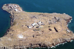 Постачання озброєння на острів для ворога стало дуже проблематичним