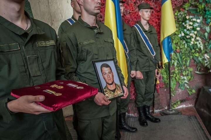 Київ попрощався з двома бійцями полку «Азов» (фото)