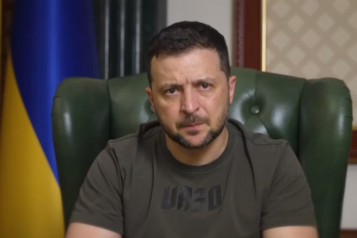 Зеленський заявив про надзвичайно тяжку ситуацію на Донбасі