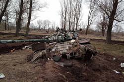 Українські бійці ліквідували 1577 танків