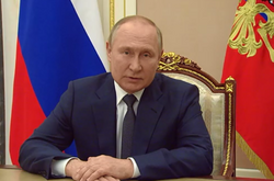 Путін знайшов винних у російській анексії Білорусі
