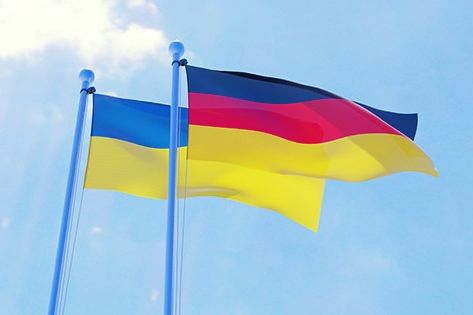 Німеччина виділила Україні грант на 1 млрд євро: на що підуть гроші