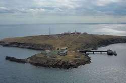 Росія завдала авіаударів фосфорними бомбами по Зміїному