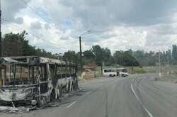 Українські військові відбивають штурм окупантів