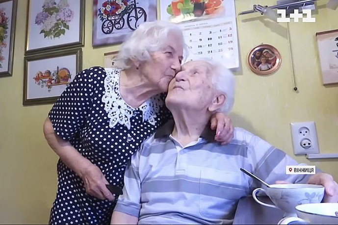 Разом понад 72 роки: Пара з Вінниці потрапила до Книги рекордів України 
