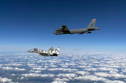 Чехія патрулюватиме небо Словаччини доки країна не отримає винищувачі F-16