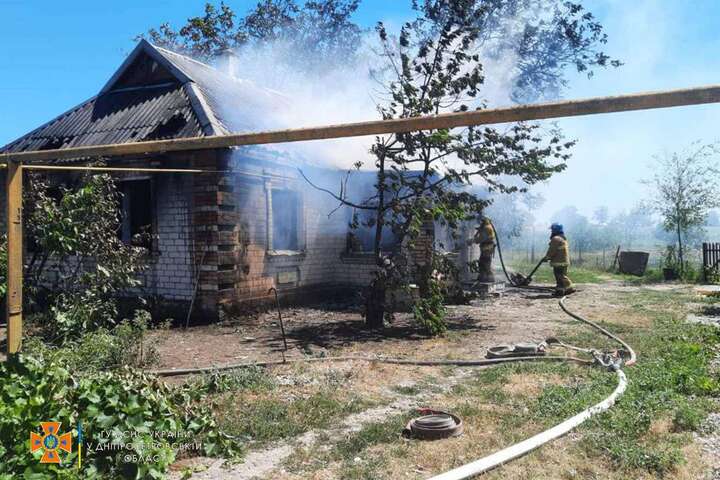 Дніпропетровщина: на пожежі загинуло залишене без нагляду немовля (фото)