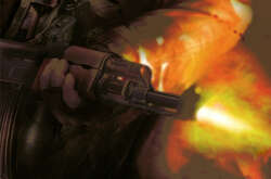 Представник добровольчого формування вистрілив у порушника з автомата Калашникова