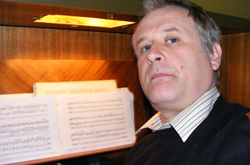 Колкер помер у реанімації однієї з московських лікарень, куди його доставили зі слідчого ізолятора «Лефортово»