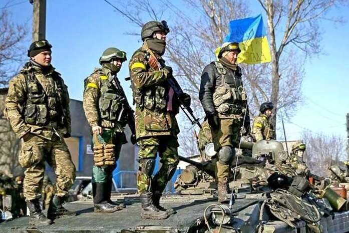Українські захисники відбили штурм ворога на кількох напрямках, – Генштаб 