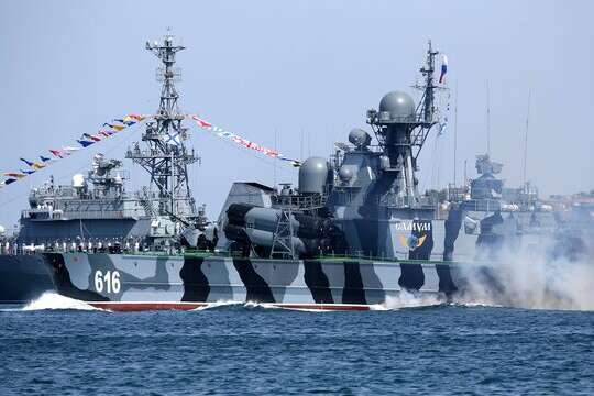 У Чорному морі зросла кількість ворожих кораблів, що загрожують ракетними ударами 