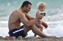 Панеттьери впервые рассказала, почему отдала дочку Кличко: Не хотела проводить с ней время