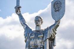 Доля монумента «Батьківщина-мати»: у «Дії» з'явилося нове опитування