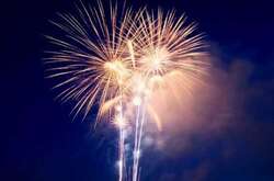 Влада ще одного міста заборонила феєрверки та пересування на авто без глушника
