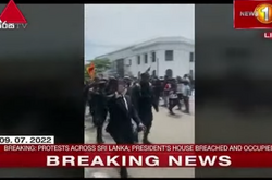 У Шрі-Ланці протестувальники захопили резиденцію президента (відео)