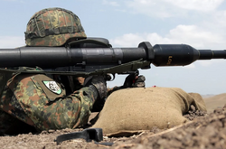 Уряд Німеччини не вжив не вжив жодних заходів для того, щоб збільшити поставки зброї для України