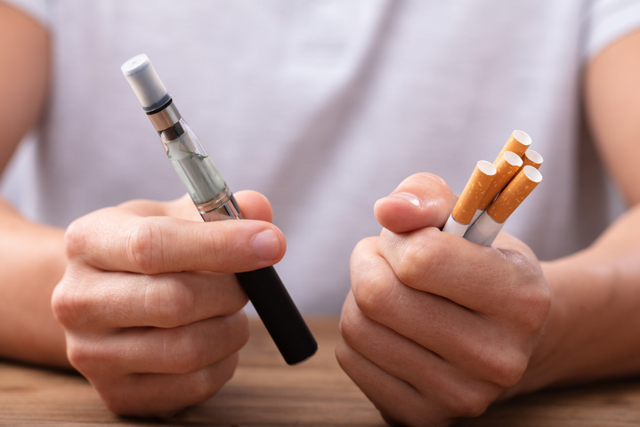 Вступил в силу новый закон против курения: какие запреты действуют