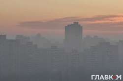 Рятувальники пояснили причину смогу в Києві 