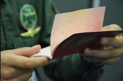С 1 июля россияне не могут попасть на территорию Украины без визы