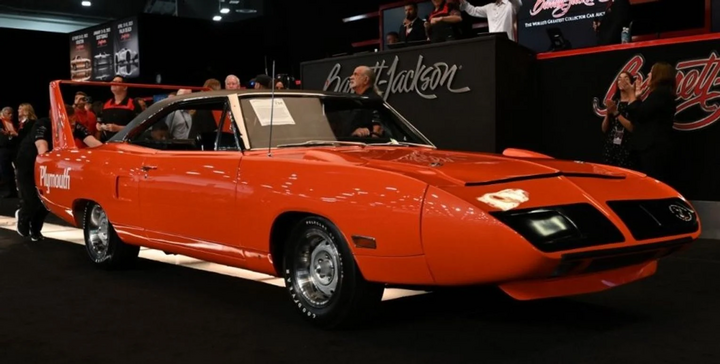 Самое необычное американское авто 70-х продали на аукционе за $1,65 миллиона (фото)