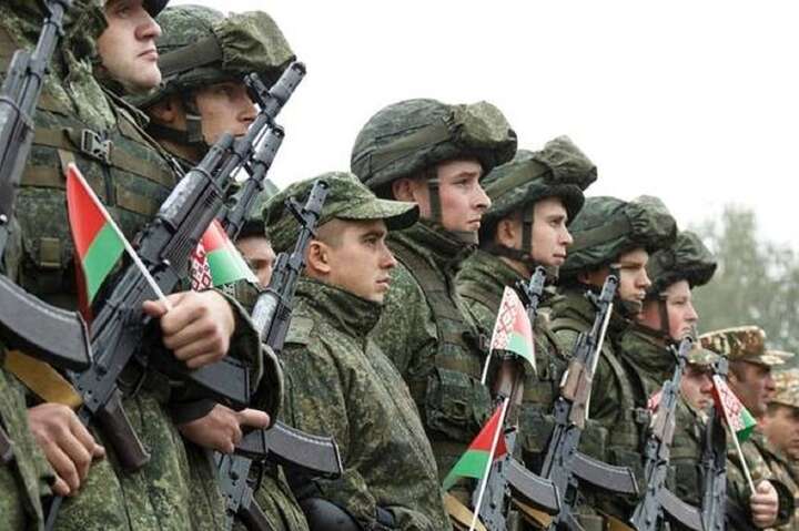 Білорусь провела ротацію військ біля кордонів України