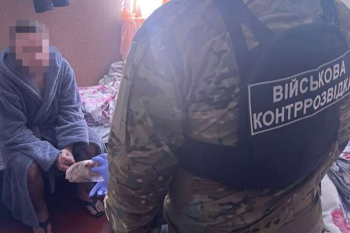 СБУ викрила киян, які незаконно переправляли чоловіків за кордон