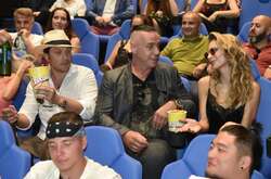 Лобода и ухажер: свидание или пиар?