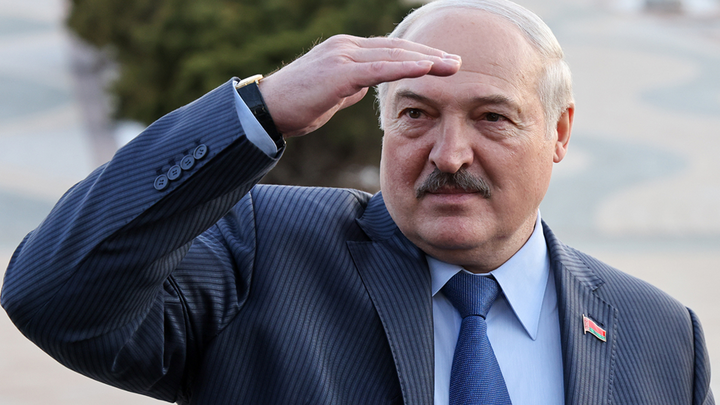 Банковая объяснила, зачем Кремль втягивает Лукашенко в войну