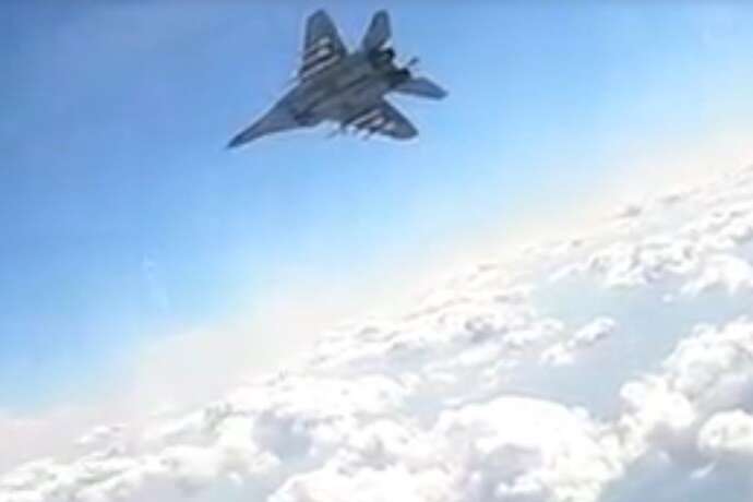 ЗСУ показали, як винищувачі МіГ-29 захищають небо над Україною (відео)