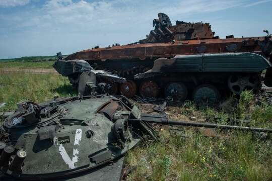 «Азовці» знищили ворожі танки та БМП на Харківщині