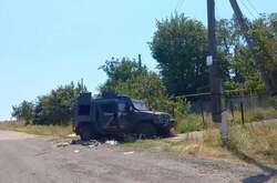 С начала войны украинские воины уничтожили более 2,7 тыс. единиц вражеской автомобильной техники и автоцистерн