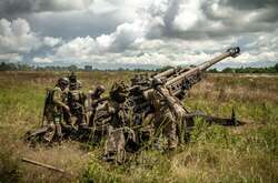 Як гаубиці M777 працюють на передовій (фоторепортаж)