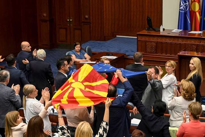 Північна Македонія підтримала угоду, яка може розблокувати їй шлях до членства в ЄС