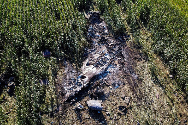 Катастрофа Ан-12 в Греції: знайдені тіла всіх членів екіпажу