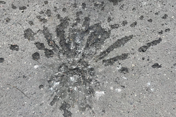 Рашисти обстріляли Миколаїв касетними снарядами, є поранені 