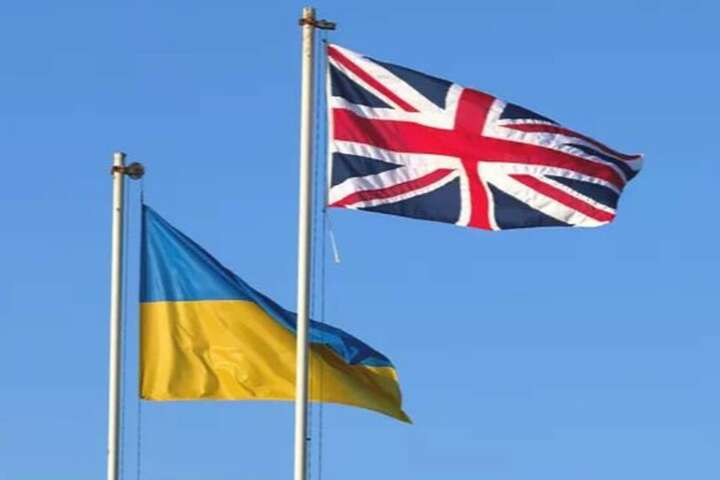 Британія готує нові поставки озброєння Україні 