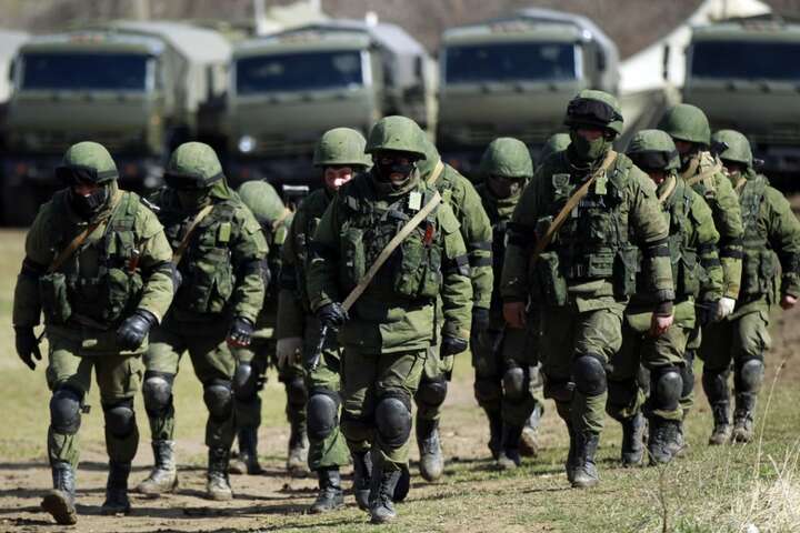 Білорусь агітує громадян підписувати контракти з військовими компаніями РФ, – Генштаб