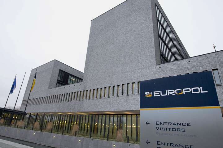 Скандал навколо «контрабанди зброї з України»: Європол виступив з заявою