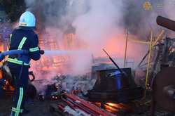 Внаслідок ракетного обстрілу Миколаєва постраждали дві людини