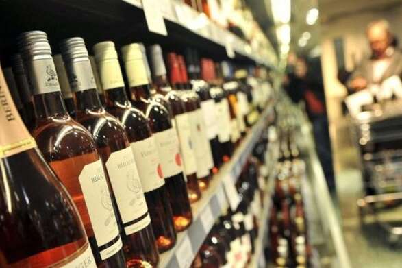 На Закарпатті знято обмеження на продаж алкоголю