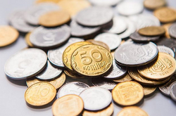 С одной особенностью за 18 тыс. грн: в Украине продали необычную монету (фото)