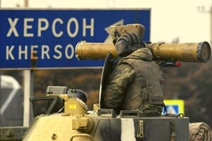 Відомо про випадки на Херсонщині, коли вороги забирали в мирних мешканців мисливські рушниці та інше майно