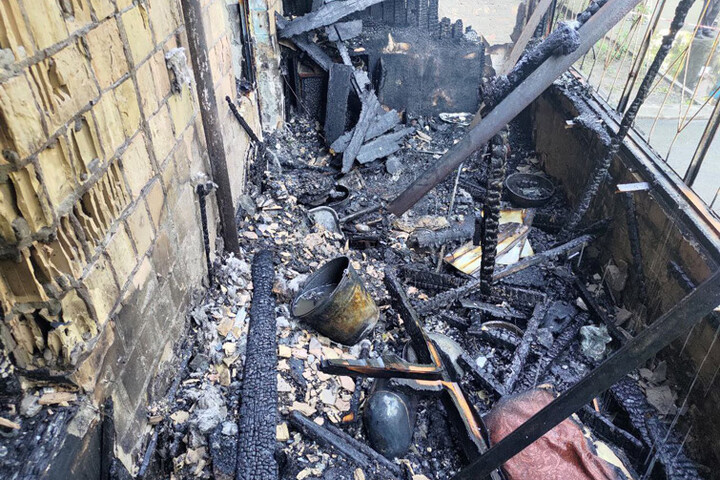 У Києві чоловік через недопалок спалив десяток квартир (фото)