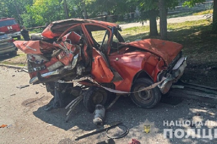 Смертельна аварія в Запоріжжі: двоє загиблих, багато травмованих (фото)