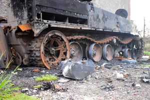 Украинские бойцы уничтожили уже 1 749 танков врага