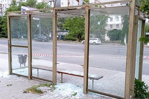 Удар возле остановки в Николаеве: ужасные кадры