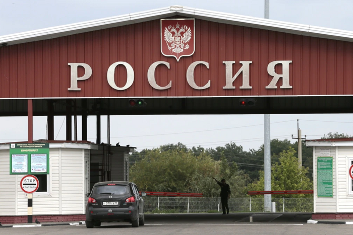 Росія знову скаржиться на обстріл прикордонного села з боку України